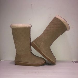 MICHAEL KORS SANDY QUILTED  BOOTS